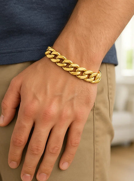 14k Yellow Gold 8 1/2 inch Wide Polished Curb Chain Bracelet