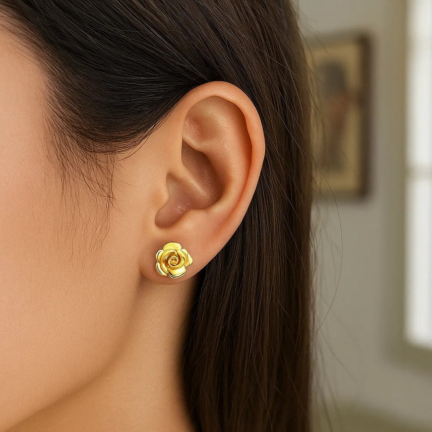 14k Yellow Gold Post Earrings with Roses