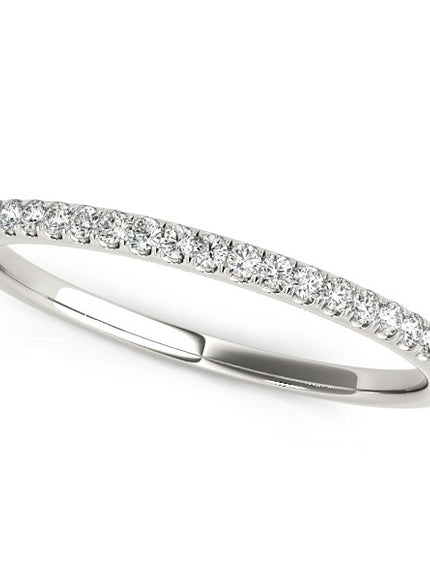 14k White Gold Diamond Wedding Band in Pave Setting (1/8 cttw)
