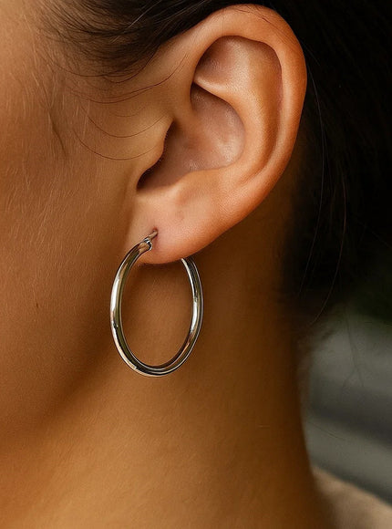 10k White Gold Polished Hoop Earrings (30 mm)