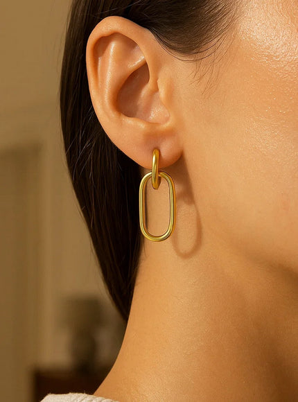 14K Yellow Gold Polished Oval Linked Hoop Earrings