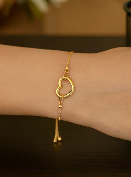 Adjustable Bracelet with Shiny Open Heart in 14k Yellow Gold