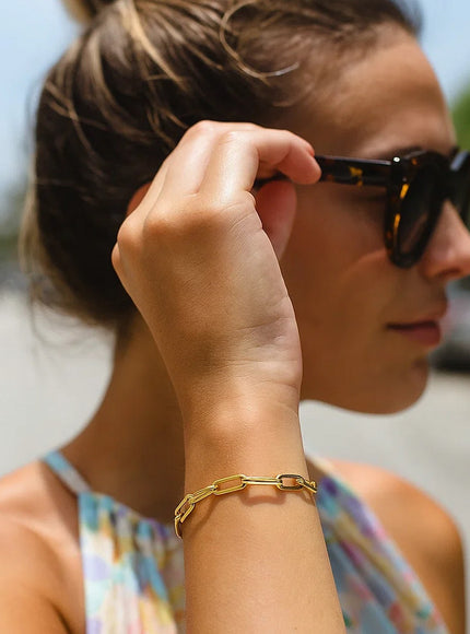 14K Yellow Gold Bold Paperclip Chain Bracelet