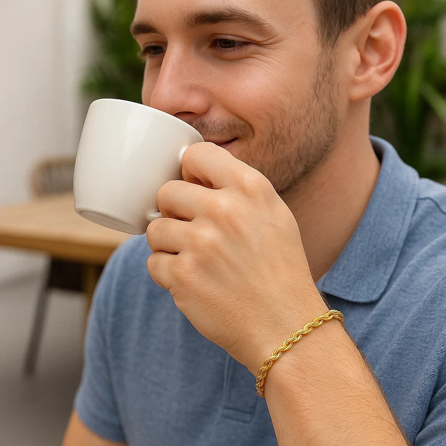 Lite Rope Chain Bracelet in 10k Yellow Gold (4.0 mm)