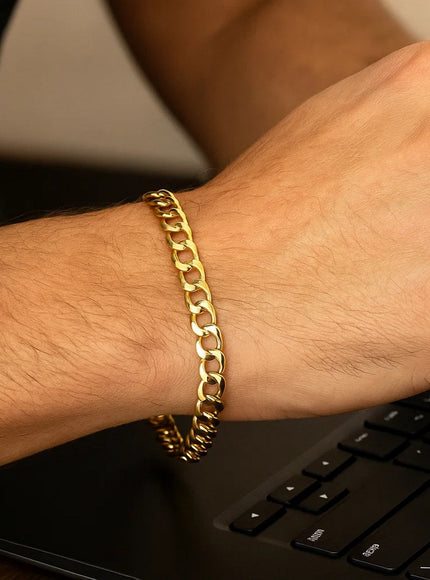 6.2mm 14k Yellow Gold Lite Curb Bracelet