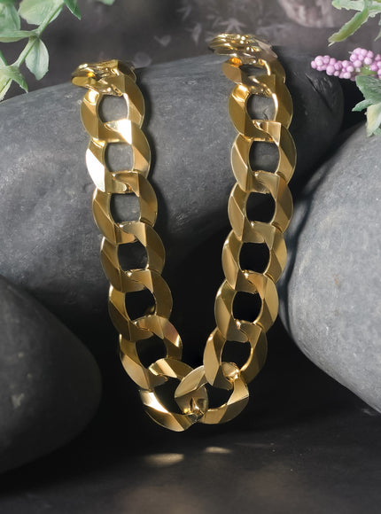 Solid Curb Chain in 14k Yellow Gold (12.18mm)