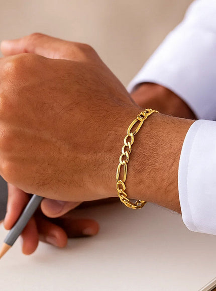 6.5mm 10k Yellow Gold Lite Figaro Bracelet