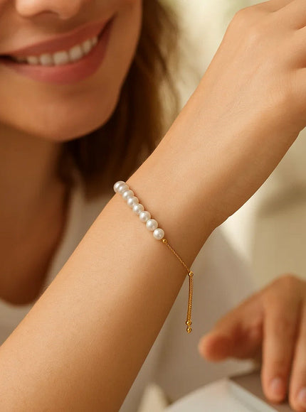 14k Yellow Gold Adjustable Friendship Bracelet with Pearls