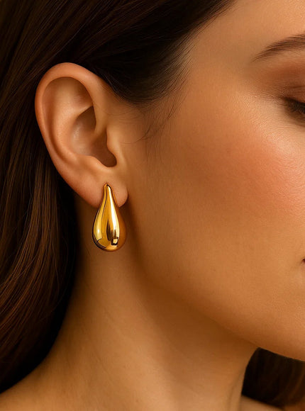 14k Yellow Gold Raindrop Studs