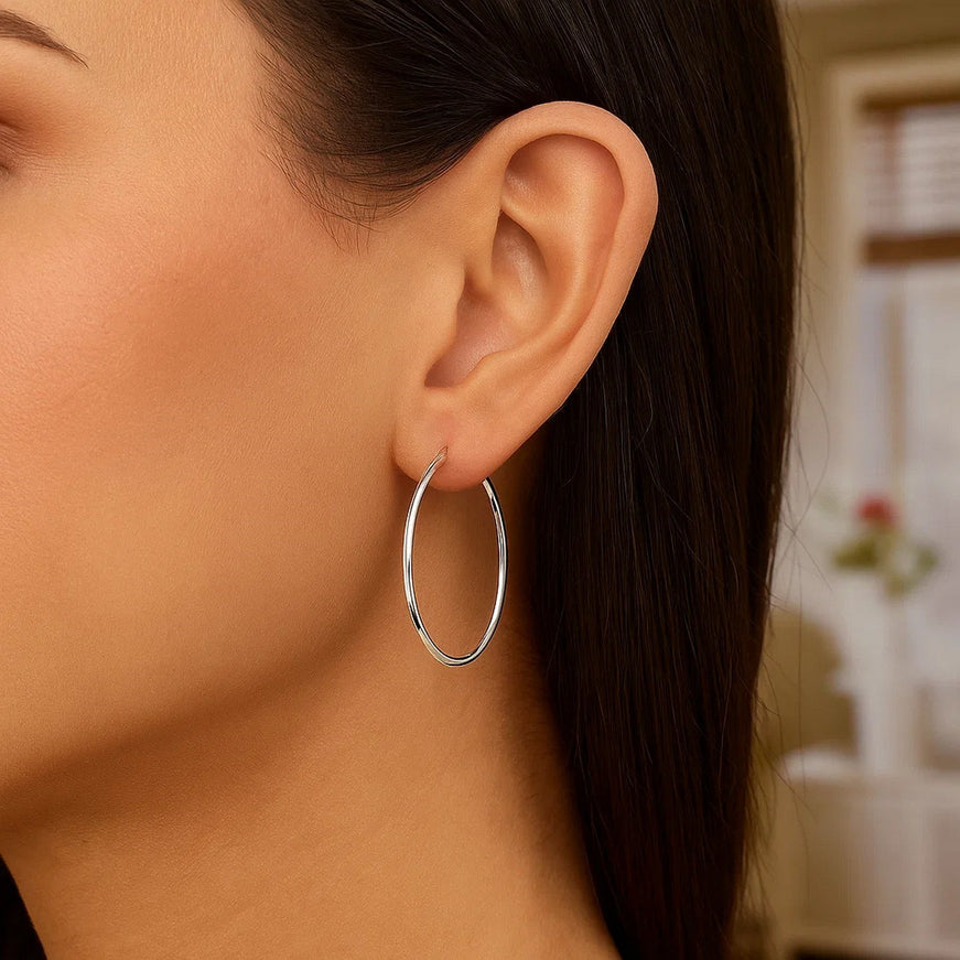 10k White Gold Polished Hoop Earrings (30mm)