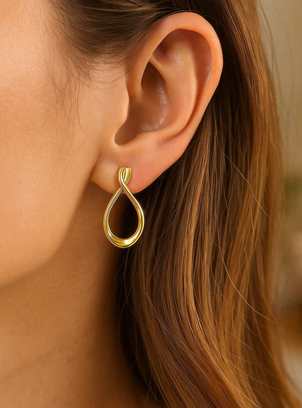 14k Yellow Gold Polished Tear Drop Earrings