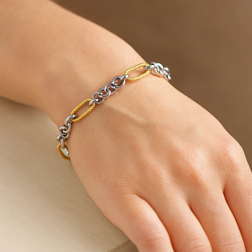 14k Two-Tone Gold Bracelet with Cable Textured Oval and Round Links