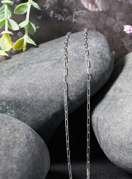 18K White Gold Fine Paperclip Chain (1.5mm)