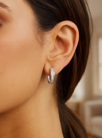 14k White Gold Glitter Center Oval Hoop Earrings