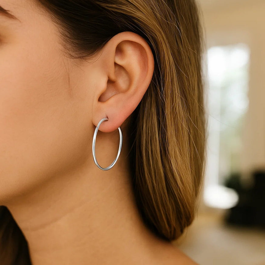 10k White Gold Polished Hoop Earrings (30 mm)