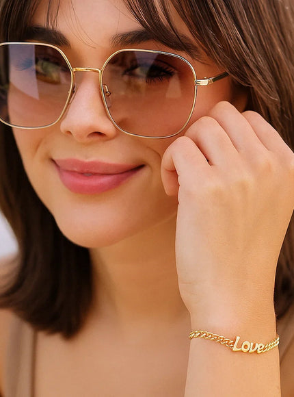 14k Yellow Gold 7 inch Curb Chain Love Bracelet