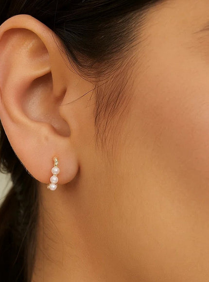 14k Yellow Gold Pearl Huggie Earrings