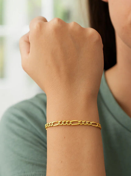 2.6mm 10k Yellow Gold Link Figaro Bracelet