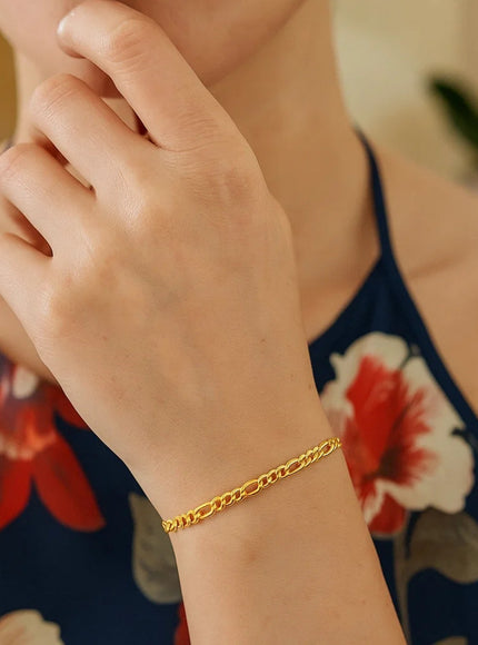 2.6mm 10k Yellow Gold Link Figaro Bracelet
