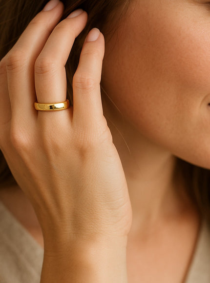 14k Yellow Gold 5mm Comfort Fit Wedding Band - Unisex