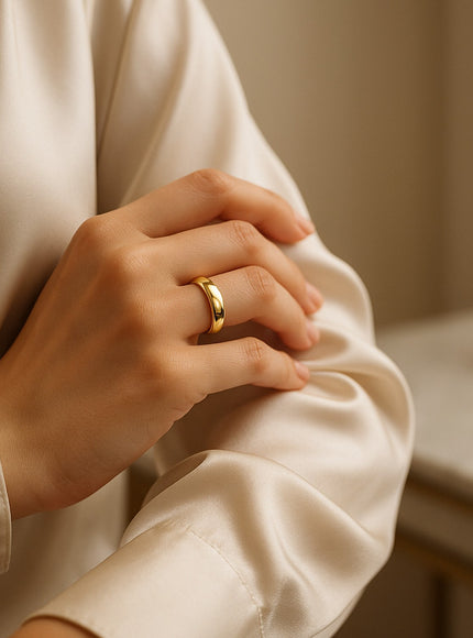 14k Yellow Gold 5mm Comfort Fit Wedding Band - Unisex