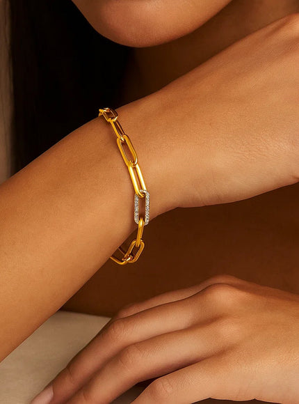 14k Yellow Gold Paperclip Chain Bracelet with Diamond Link