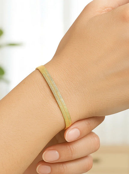 Imperial Herringbone Bracelet in 10k Yellow Gold (3.8 mm)
