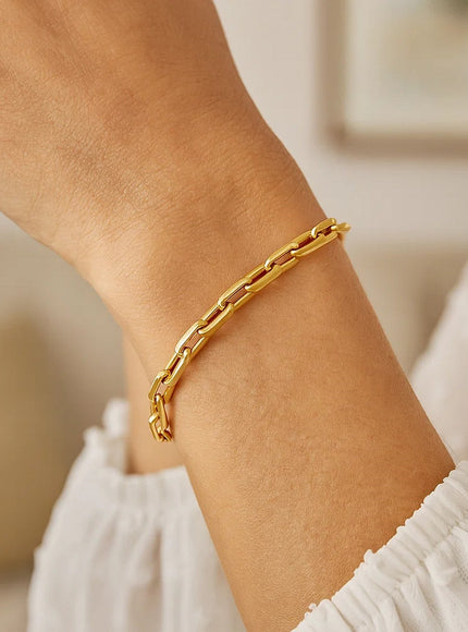 14k Yellow Gold 7 1/2 inch Paperclip Chain Bracelet with Three Diamond Links