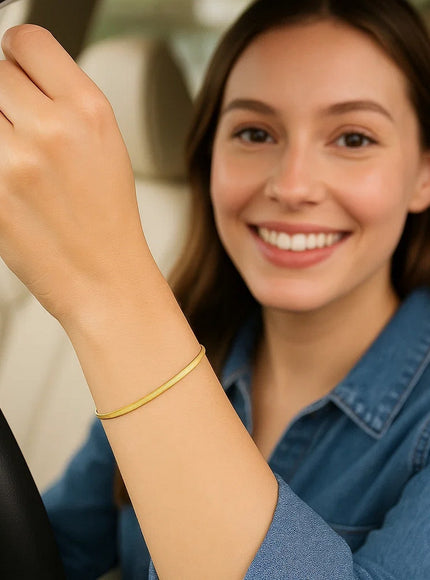Imperial Herringbone Bracelet in 10k Yellow Gold (2.8 mm)