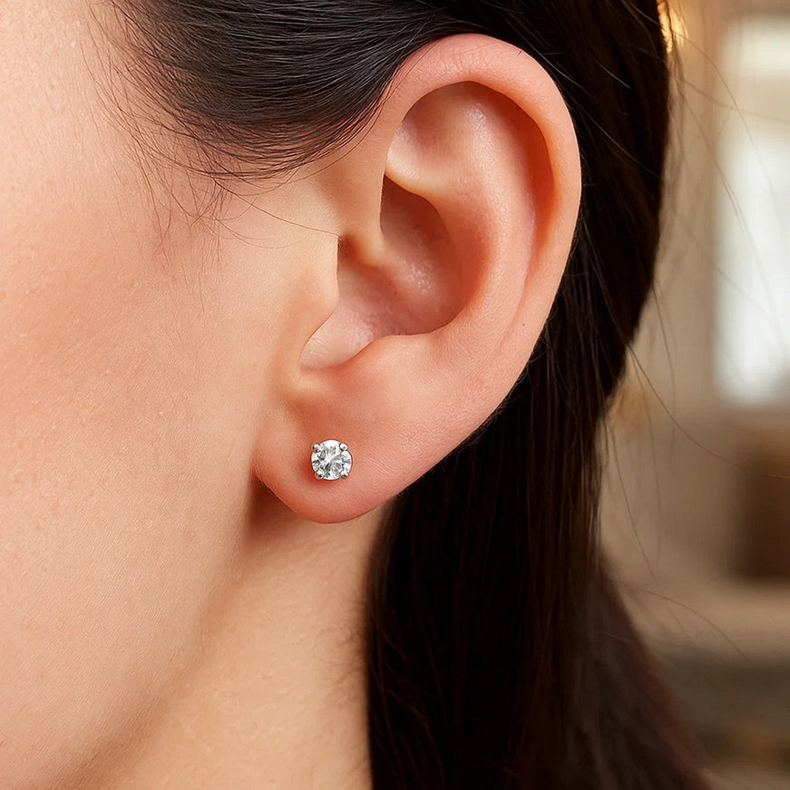 14k White Gold 4mm Faceted White Cubic Zirconia Stud Earrings