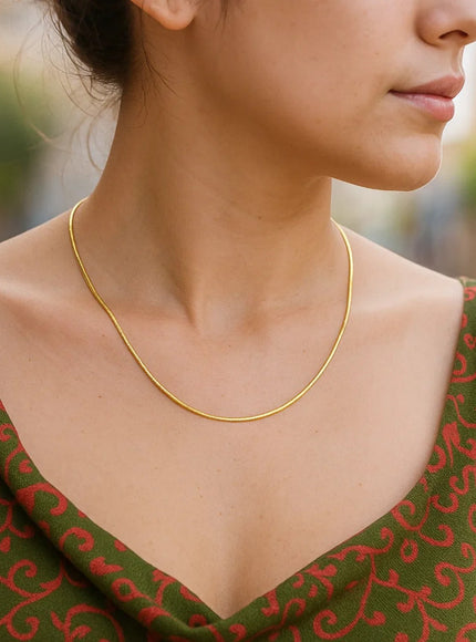 14k Yellow Gold Round Omega Necklace with Diamond Cuts (1.5 mm)