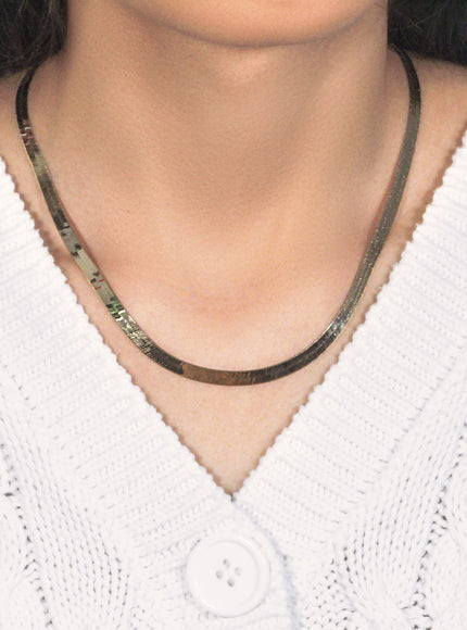 Imperial Herringbone Chain in 10k Yellow Gold (4.6 mm)