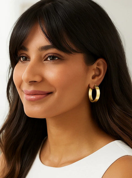 14k Yellow Gold Medium Square Tube Hoops Earrings