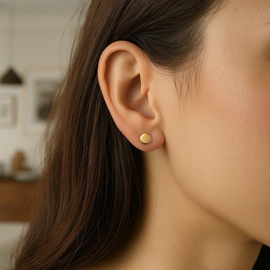 14k Yellow Gold Polished Round Post Earrings