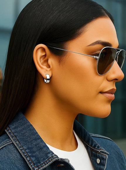 14k White Gold Snuggable Hoop Earrings