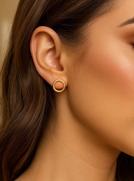 Open Circle Post Earrings in 14k Yellow Gold