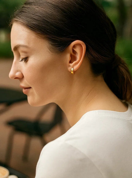 10k Yellow Gold Snuggable Hoop Earrings