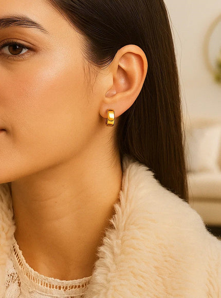 10k Yellow Gold Snuggable Hoop Earrings