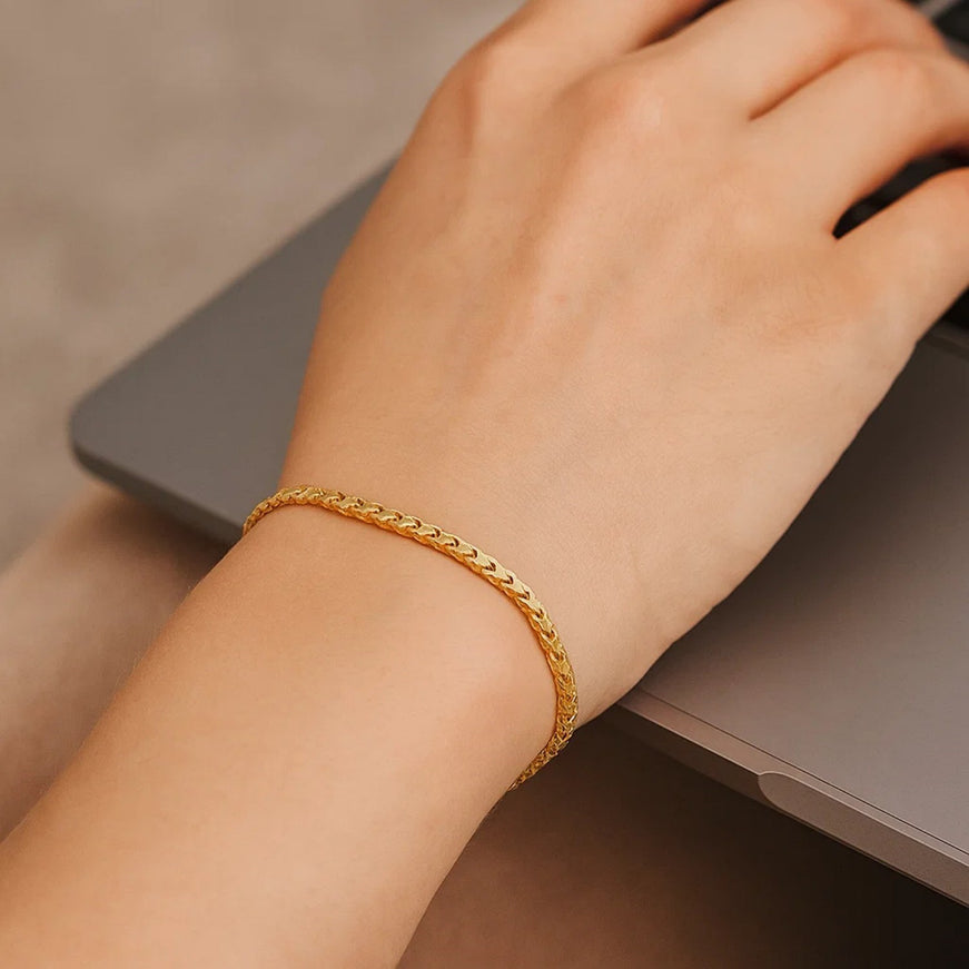 2.2mm 14k Yellow Gold Solid Diamond Cut Round Franco Bracelet