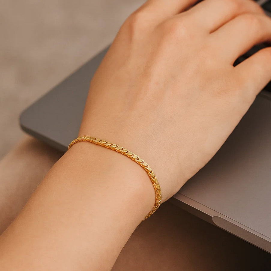 2.2mm 14k Yellow Gold Solid Diamond Cut Round Franco Bracelet