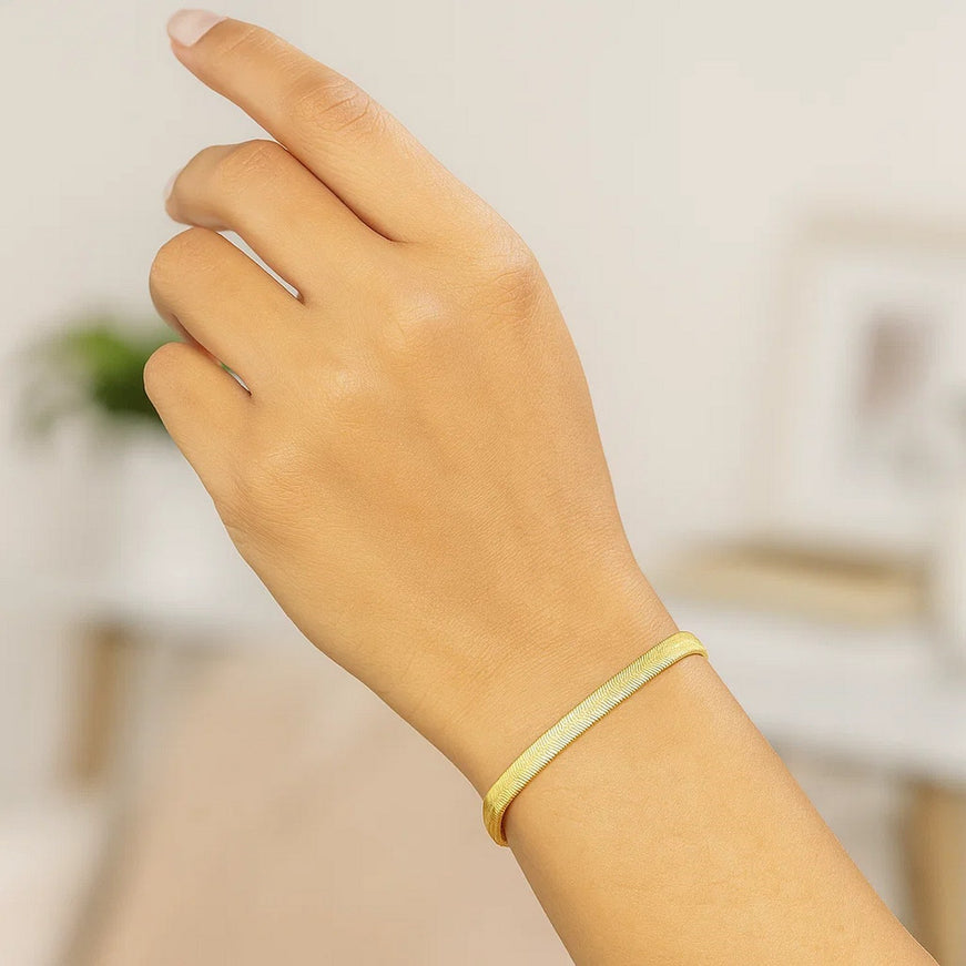 Imperial Herringbone Bracelet in 10k Yellow Gold (4.6 mm)