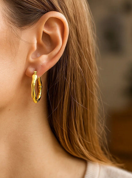 14k Yellow Gold Medium Bamboo Hoop Earrings (25mm)