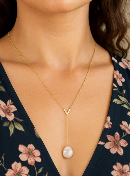 14k Yellow Gold Tesoro Pearl Lariat Necklace