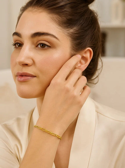 10K Yellow Gold Paperclip Bracelet (2.5mm)