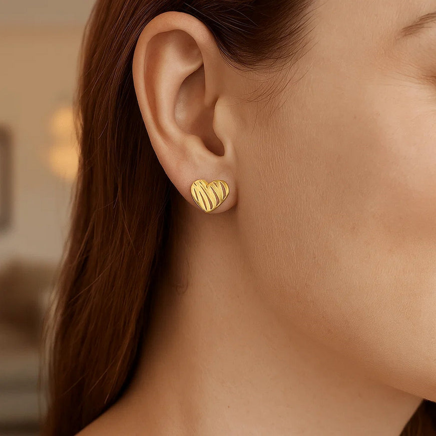 14K Yellow Gold High Polish Scribble Heart Stud Earrings