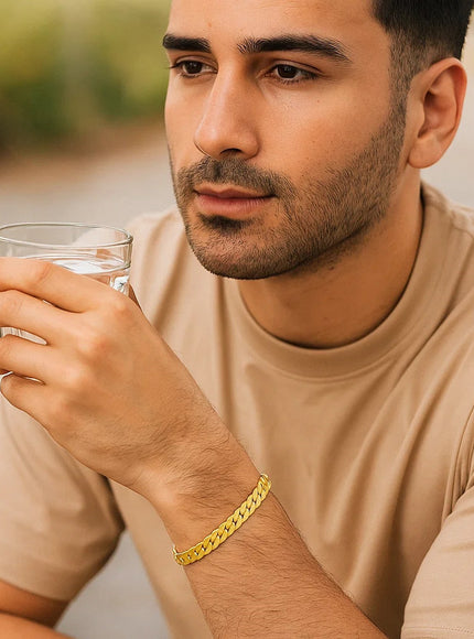 14k Yellow Gold 8 inch Mens Curb Chain Bracelet