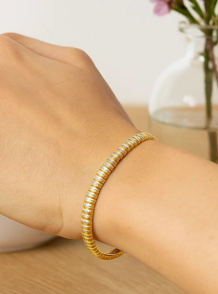 14k Yellow Gold Diamante Flex Bracelet