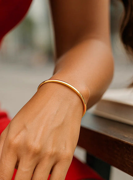 10k Yellow Gold Dome Style Shiny Bangle