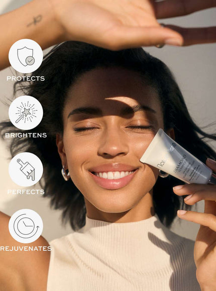 Natura Bisse Diamond Luminous Tinted SPF 40 benefits