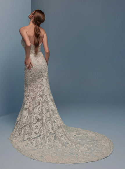 Lazaro Davi Trumpet Wedding Gown